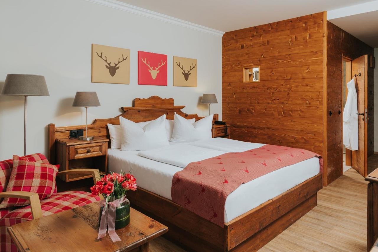 באד גריסבאך Hotel Drei Quellen Therme מראה חיצוני תמונה